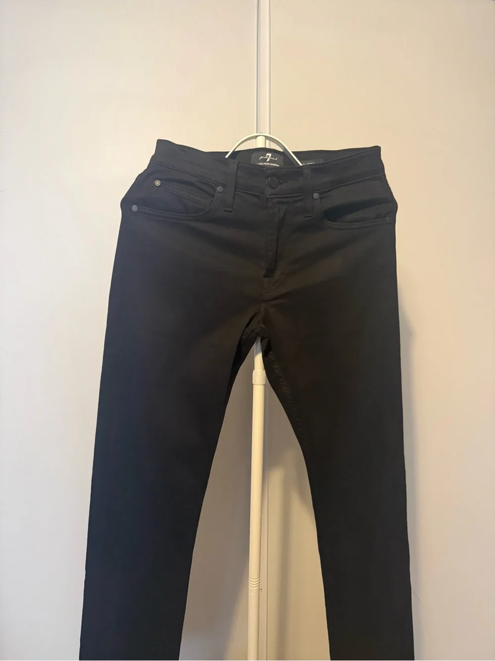 7 For All Mankind SLIMMY in Luxe Performance Stretch Sateen